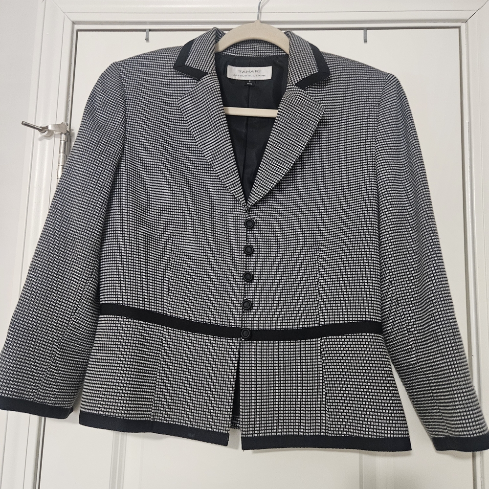 Tahari ASL Women's Monochrome Patterned Blazer